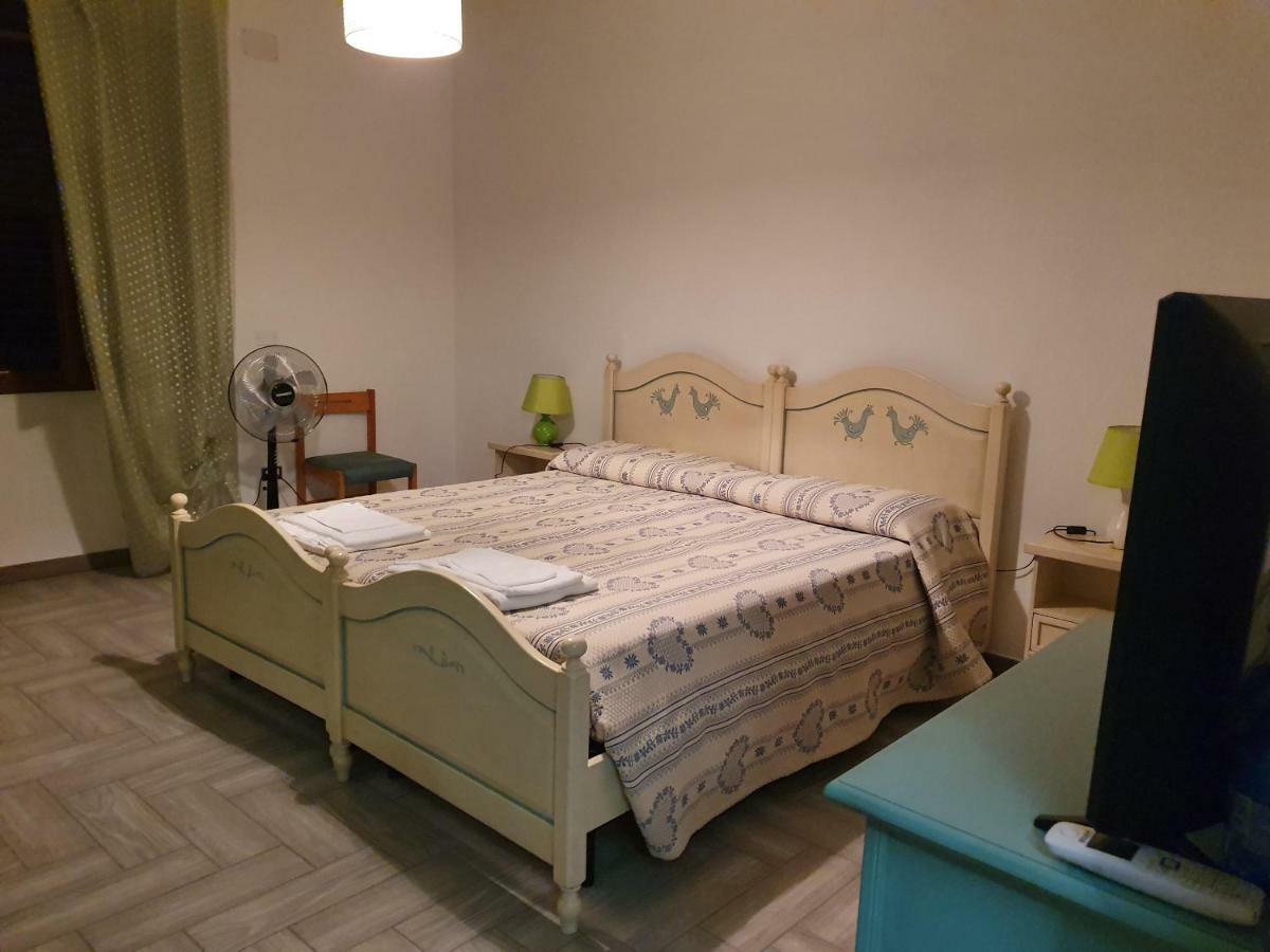 B&B Perdalonga Ghilarza Eksteriør billede