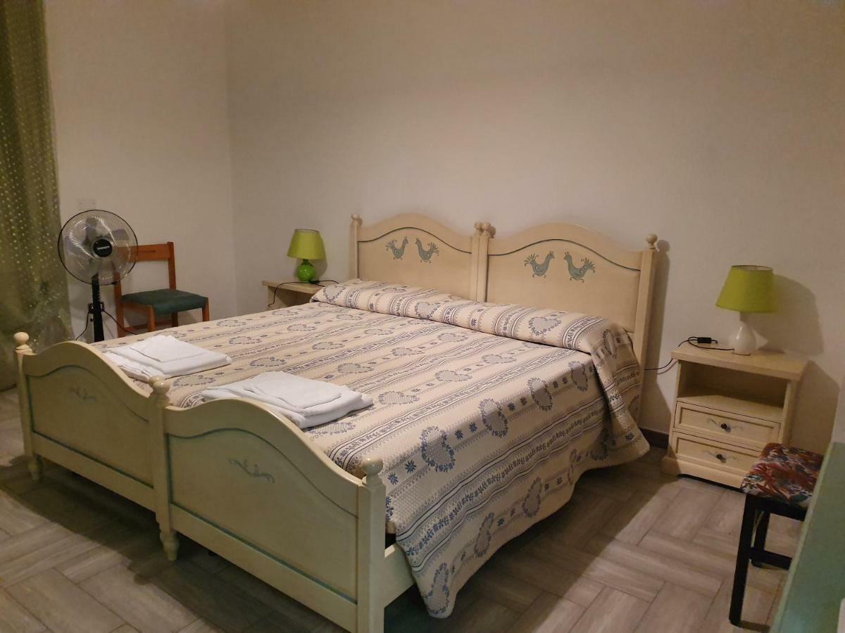 B&B Perdalonga Ghilarza Eksteriør billede